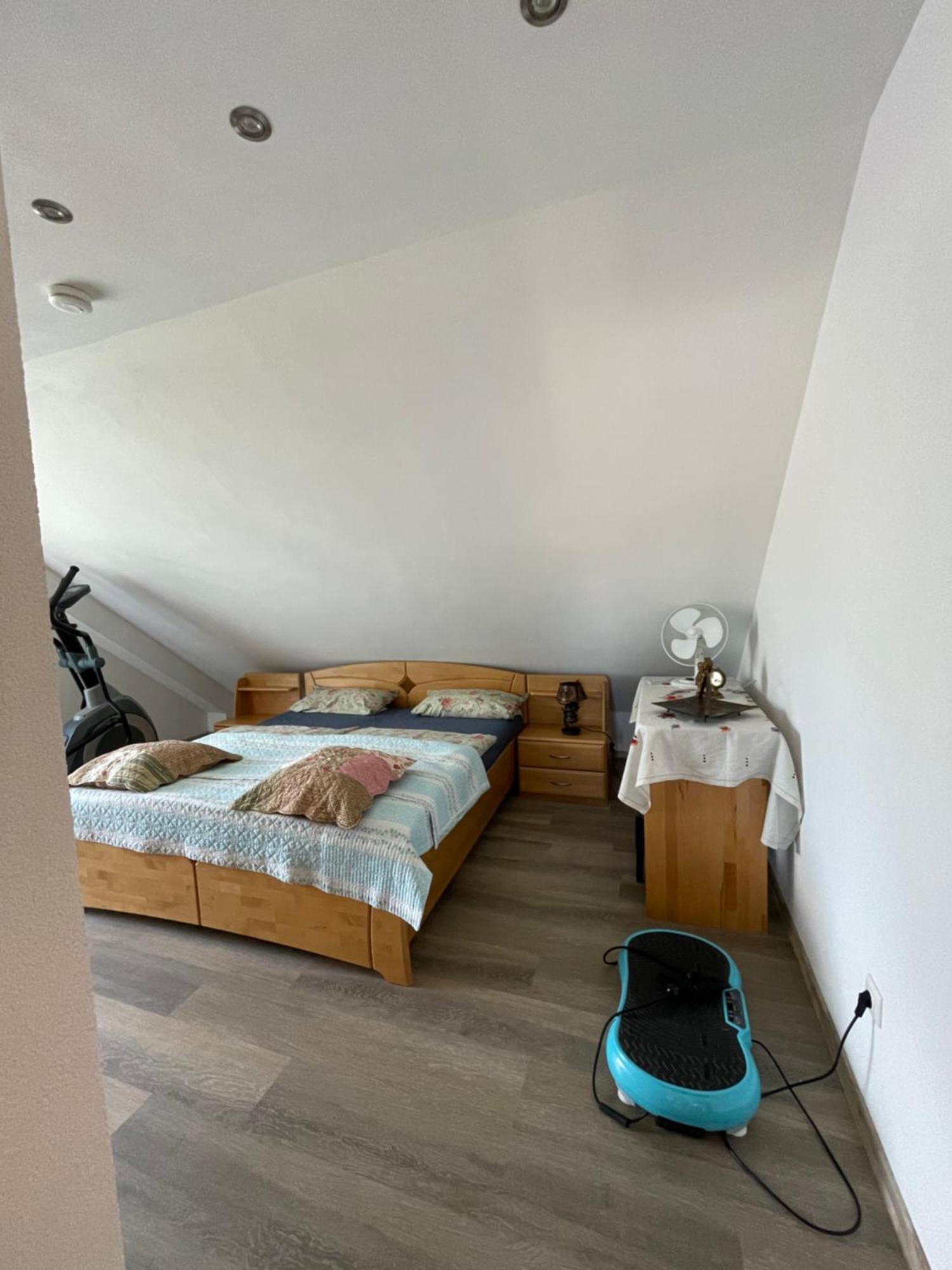 Gemuetliches Haus Im Herzen Des Schwarzwaldes Fuer Bis Zu 9 Personen Elzach Luaran gambar